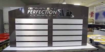 from outdoor event signage to retail signage, fulfill your creative signage ideas with 3M™ VHB™ Tape 