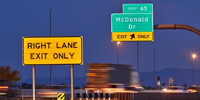 deliver retroreflective traffic signs using 3M reflective sheetings
