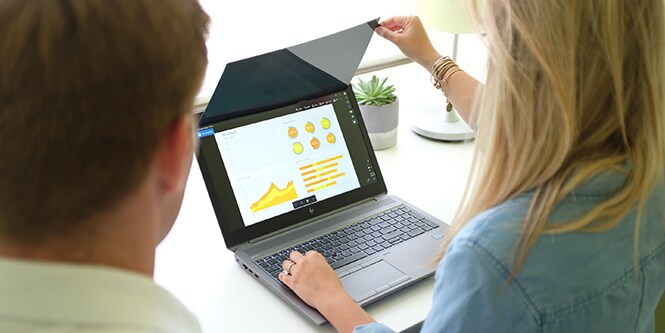 3M™ COMPLY™ Attachment for Laptop Screens, including Macbook
