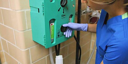 3m chemical management system in use
