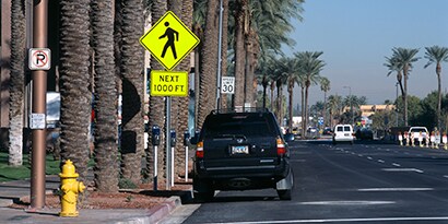 reflective sheeting for traffic signs
