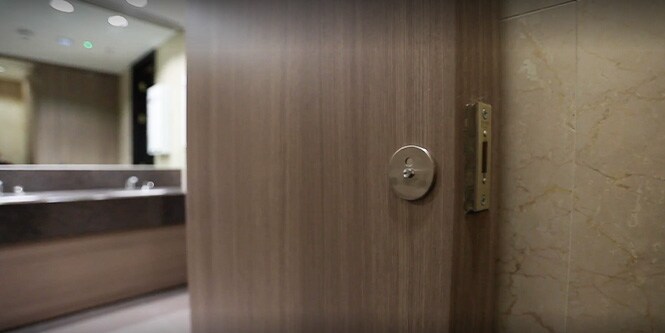 hilton hotel case study architecture featuring 3m di noc film
